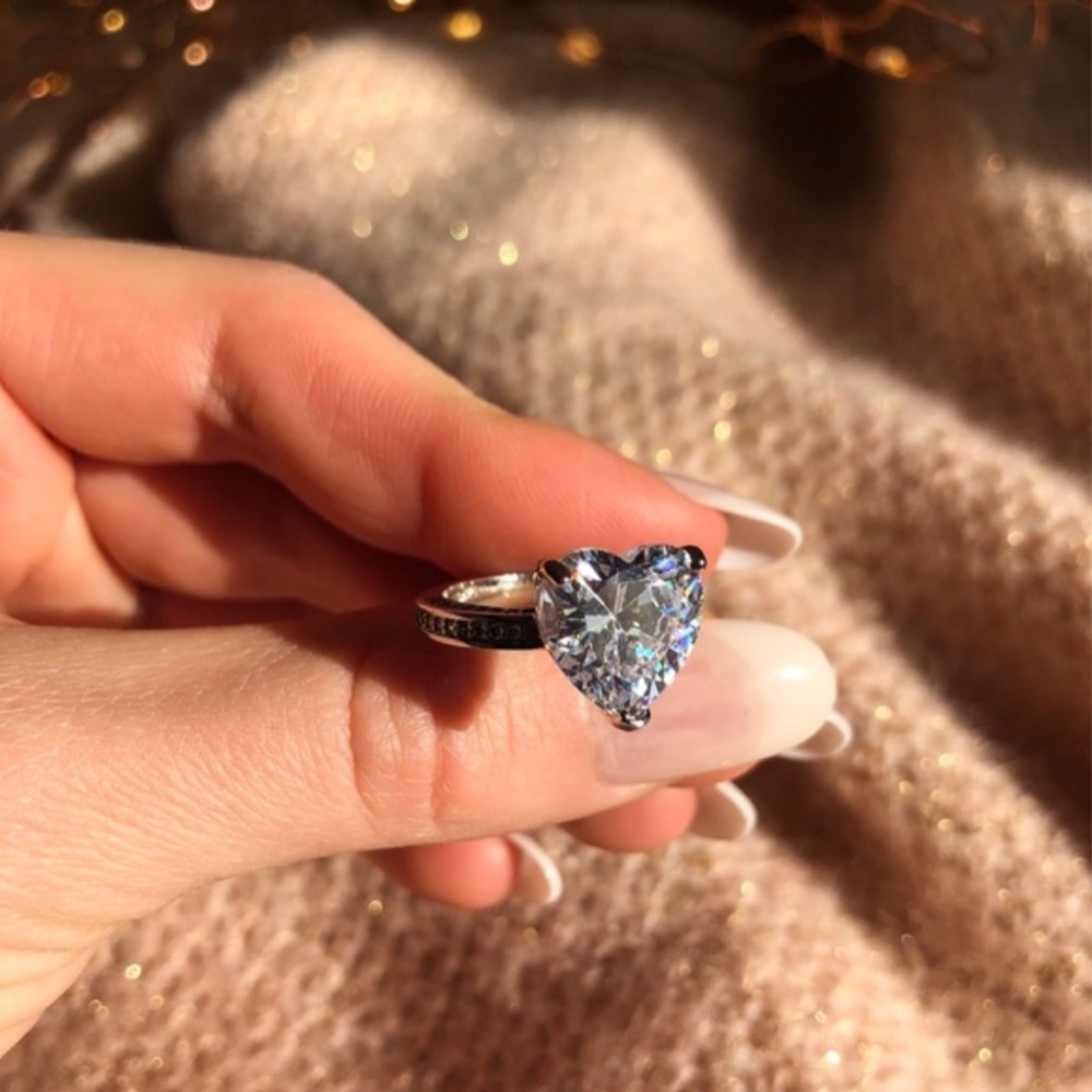 NEW Sterling Silver Heart Shaped Diamond Ring - Picture 3 of 5